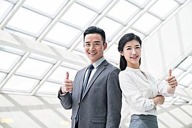 《瘟疫传说：安魂曲》新预告 展示极具杀伤力的弩弓